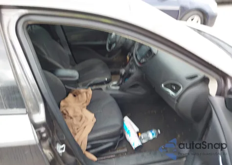 2014 Dodge Dart Sxt z USA, uszkodzony, nr VIN 1C3CDFBB6ED920433